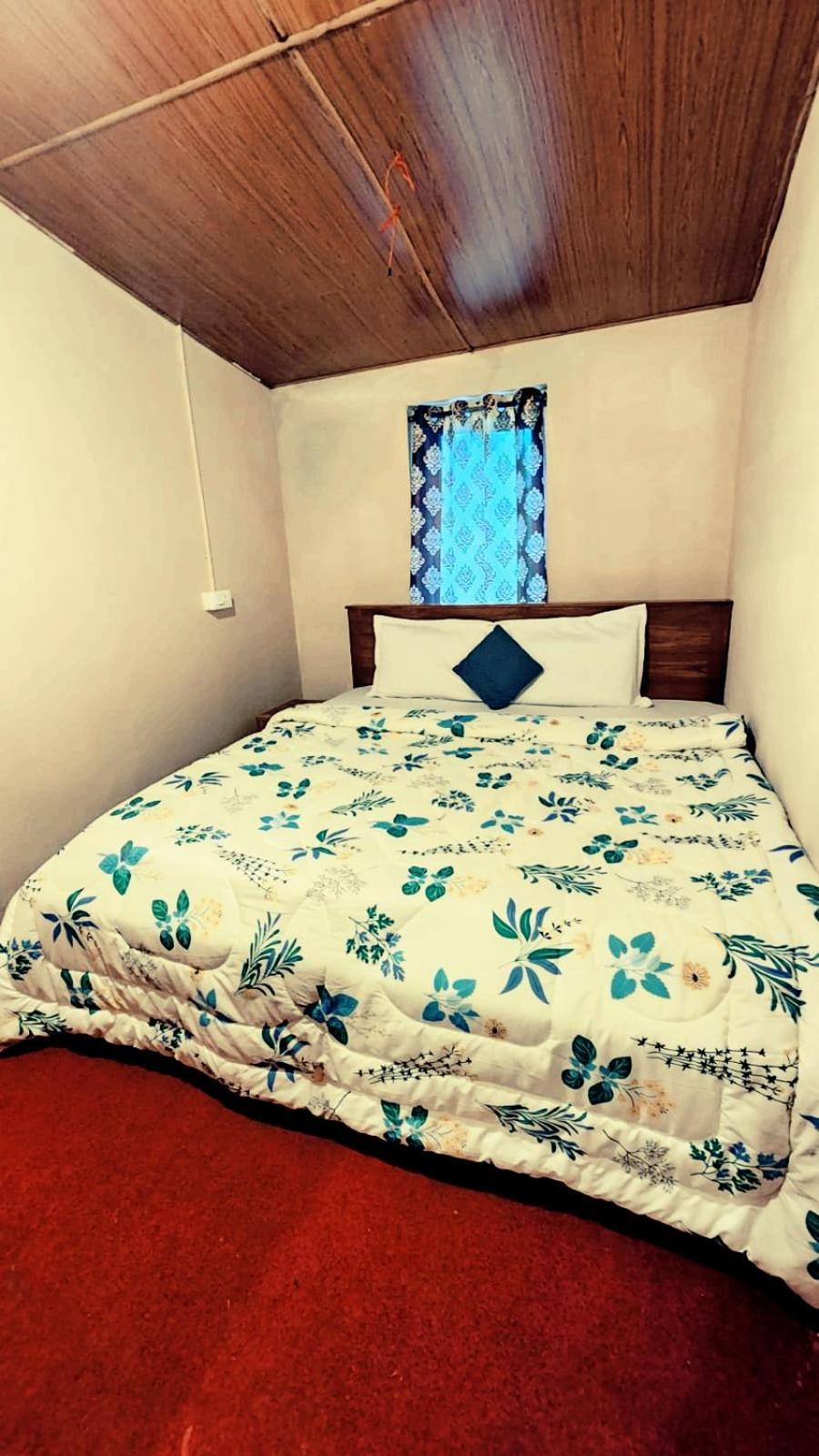 Woodhouse Hotell Ooty Exteriör bild